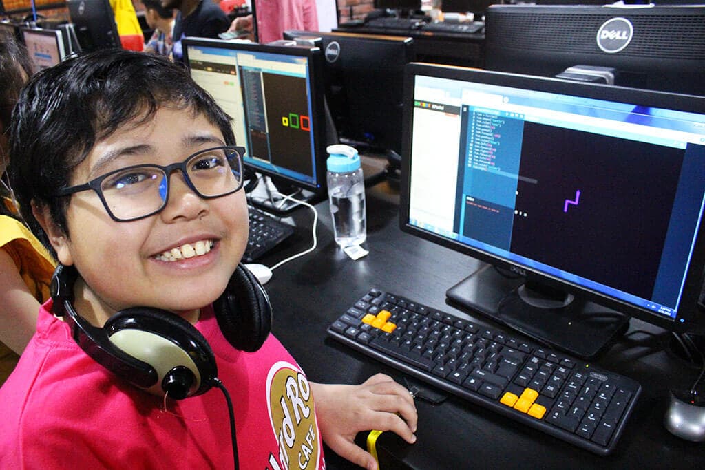 Kidocode student age 10-13, Outstanding student